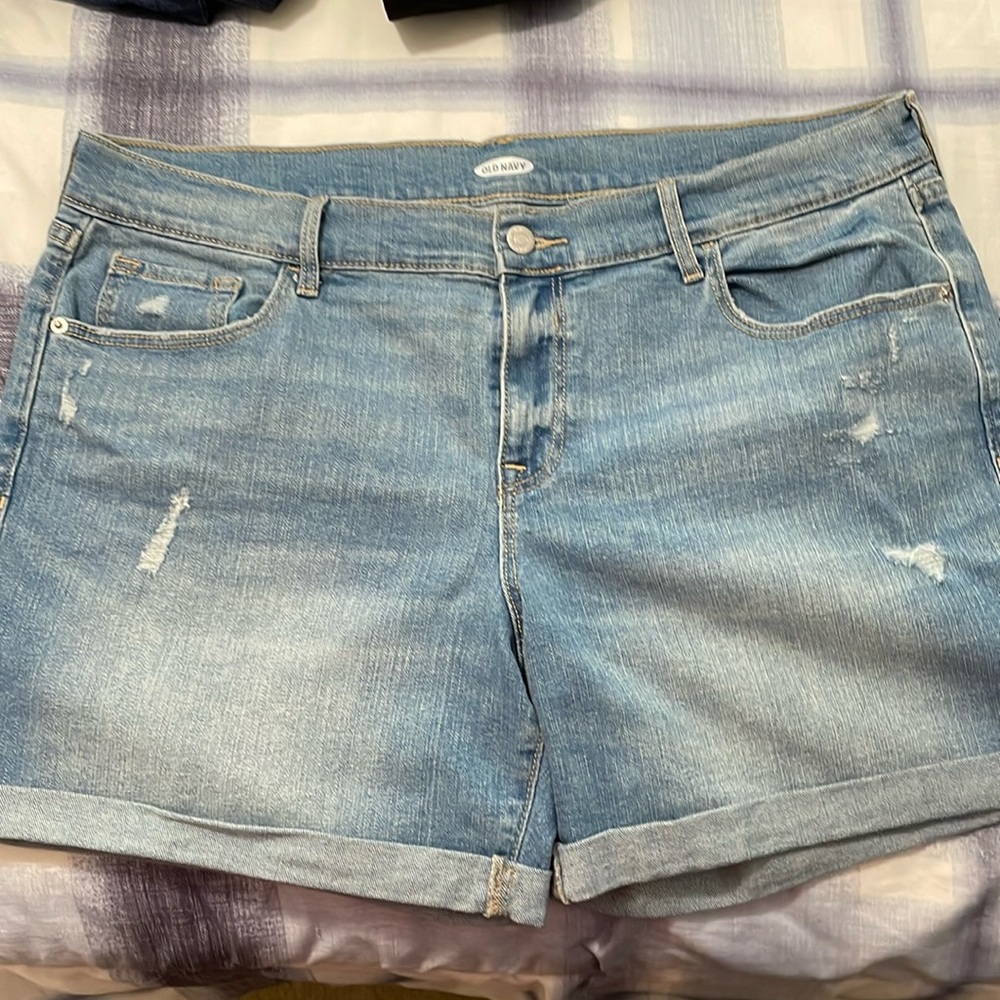 Old Navy shorts